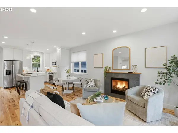 3515 NE RODNEY AVE, Portland, OR 97212