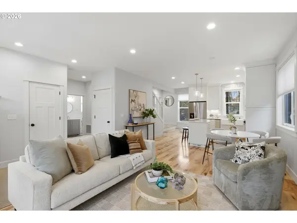 3515 NE RODNEY AVE, Portland, OR 97212