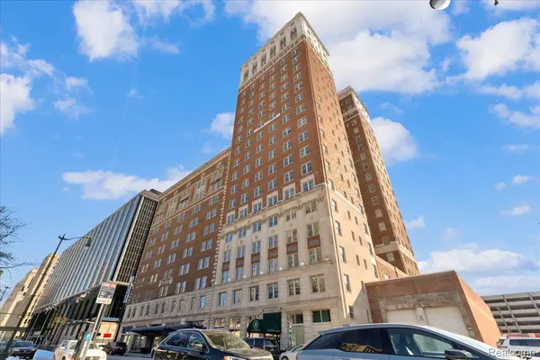 525 W LAFAYETTE BLVD #12E, Detroit, MI 48226