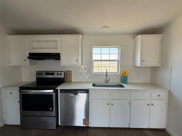 9022 Diamond Avenue, Kaufman, TX 75142