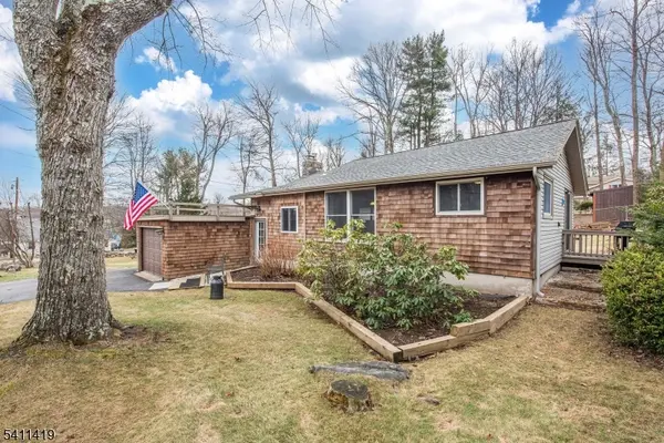 105 Bushwick Ln, Vernon Twp., NJ 07422