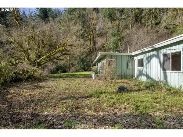 90136 GREEN CREEK RD, Deadwood, OR 97430