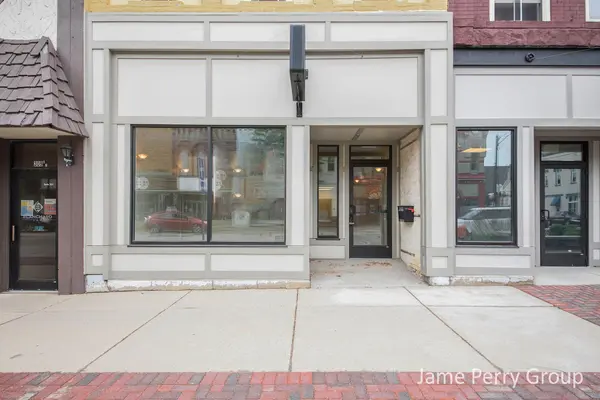 301 S Lafayette ST #B, Greenville City, MI 48838