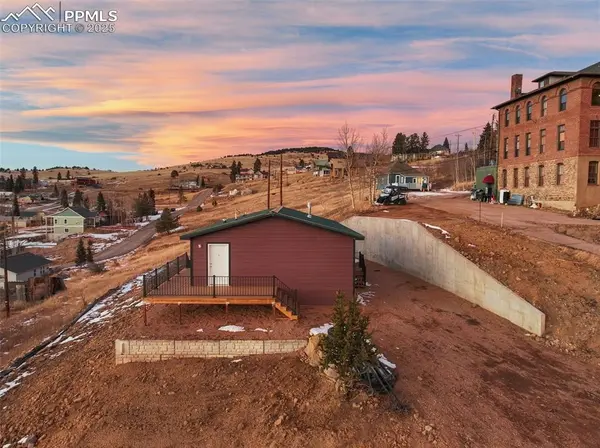 225 E Eaton AVE, Cripple Creek, CO 80813