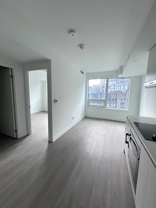 8 Wellesley ST W #2301, Toronto C01, ON M4Y 0J5