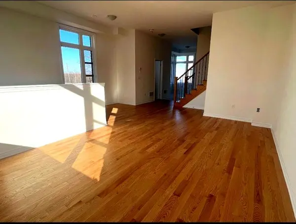 60 Inverary CRES, Vaughan, ON L4H 5G8