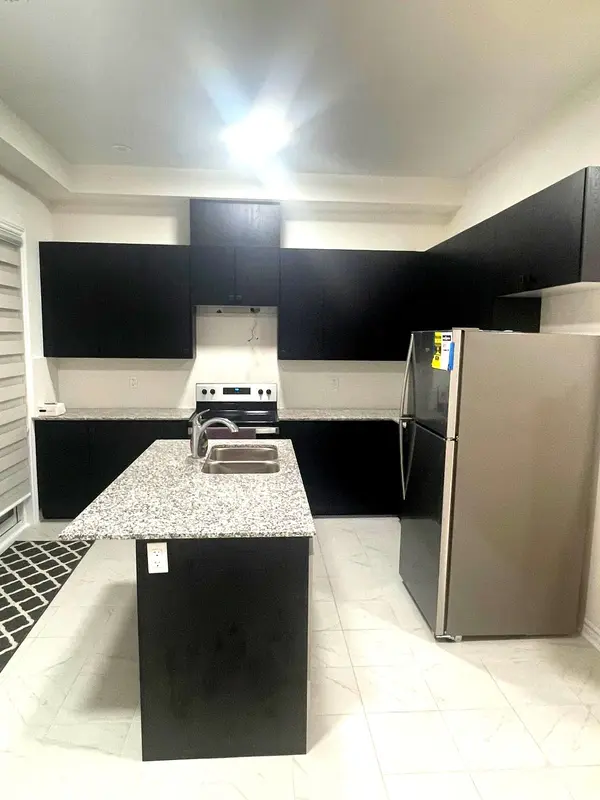 60 Inverary CRES, Vaughan, ON L4H 5G8