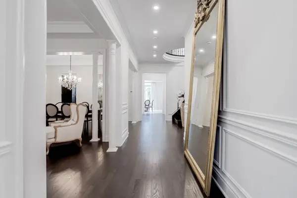 43 Chesney CRES, Vaughan, ON L4H 4A5