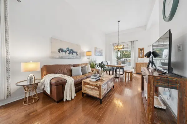 161 Mainprize CRES, East Gwillimbury, ON L0G 1M0