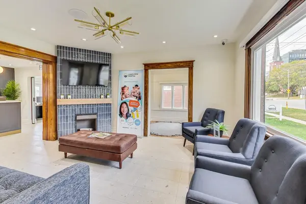 123 Collier ST, Barrie, ON L4M 1H5