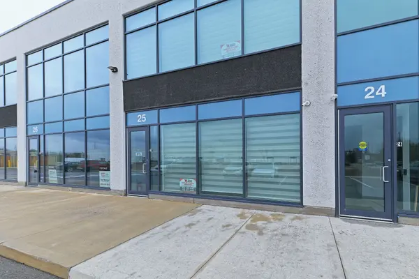 760 Laurentian DR #25, Burlington, ON L7N 0A4