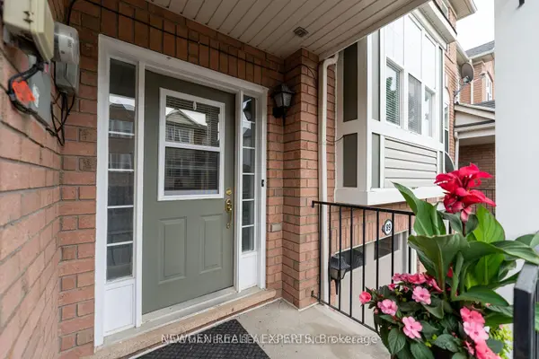 89 Seed House LN, Halton Hills, ON L7G 6K4