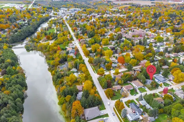 74 Kertland ST, Centre Wellington, ON N0B 1S0