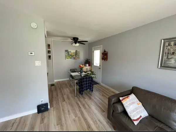 20 A Sonnet Crescent CRES #135, Bells Corners And South To Fallowfield, ON K2H 8W7