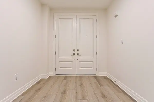 7497 Marvel DR #Main, Niagara Falls, ON L2H 3V8