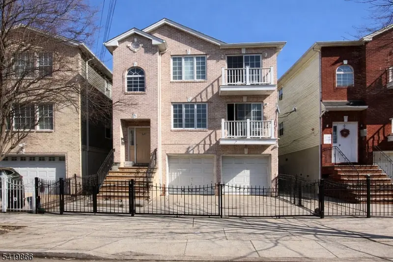 231 N 12Th St #2, Newark City, NJ 07107