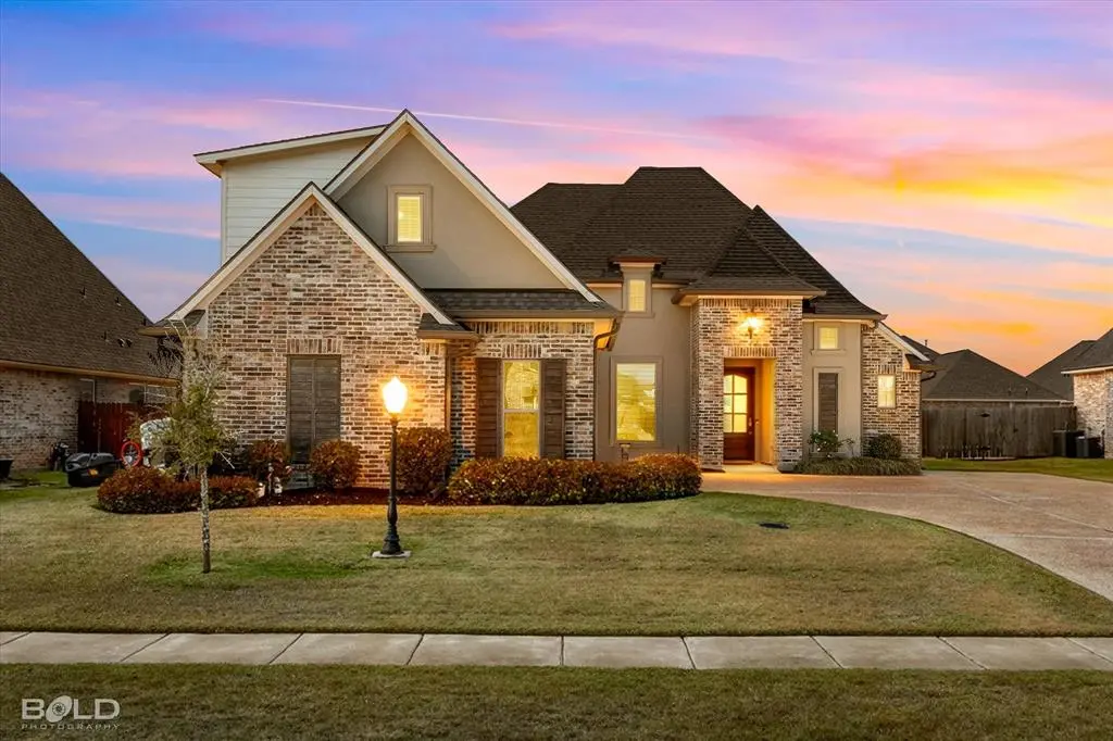 605 Dumaine Drive, Bossier City, LA 71111