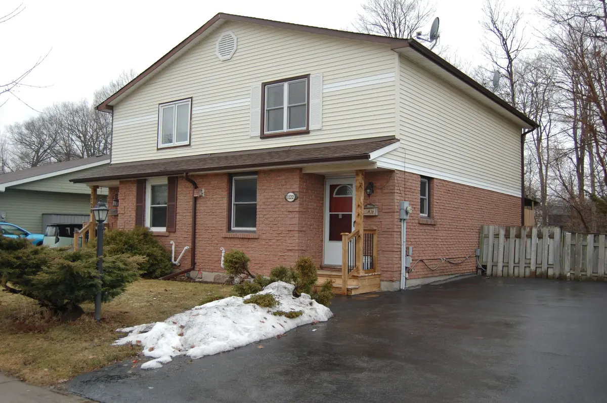 1122 Central Park BLVD N, Oshawa, ON L1G 7G8