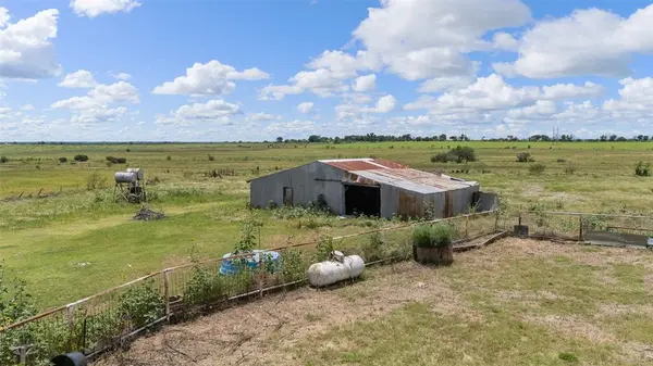 6450 E Fm 217, Valley Mills, TX 76689