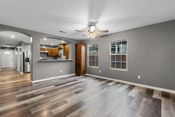 506 Orchard Street, Bowie, TX 76230