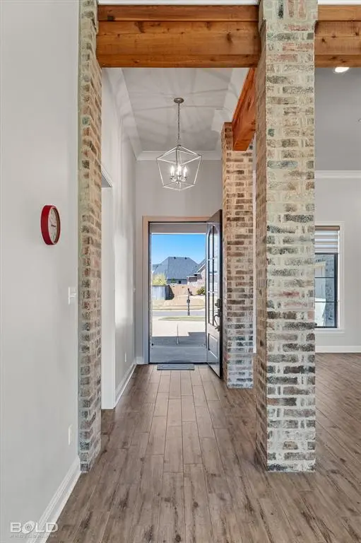 605 Dumaine Drive, Bossier City, LA 71111