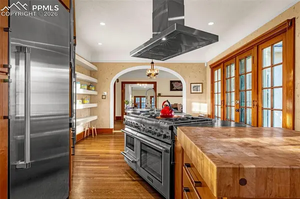 2107 N Cascade AVE, Colorado Springs, CO 80907