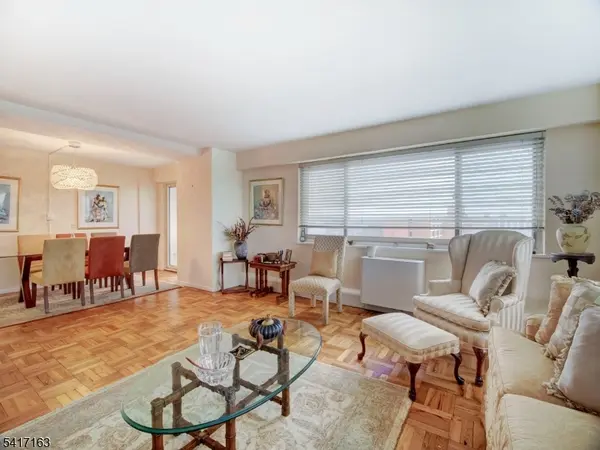 377 S Harrison St #9E, East Orange City, NJ 07018