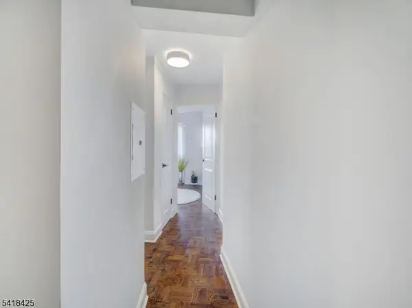 377 S Harrison Street #8I, East Orange City, NJ 07018