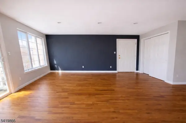 231 N 12Th St #2, Newark City, NJ 07107