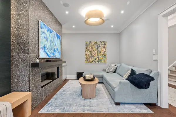 132 Strath AVE, Toronto W08, ON M8X 1R5