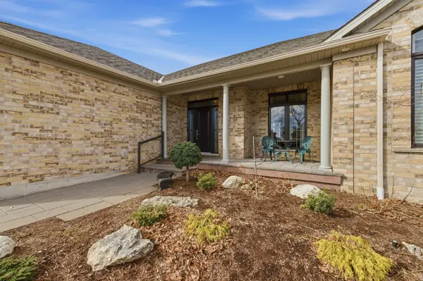 1219 Sandy Somerville DR, London South, ON N6K 5R2