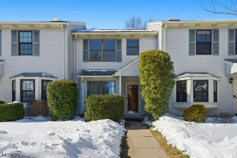 303 Maplecrest Rd, Edison Twp., NJ 08820