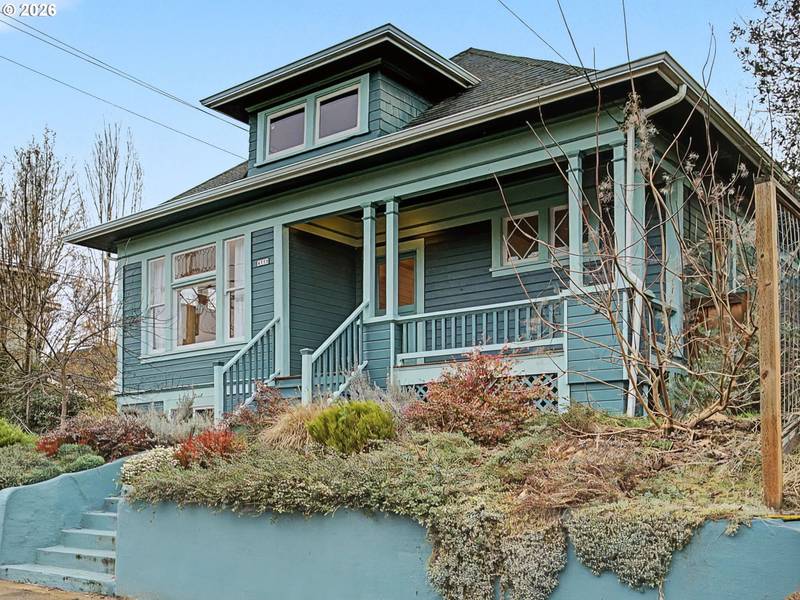 4074 NE 7TH AVE #A&B, Portland, OR 97212