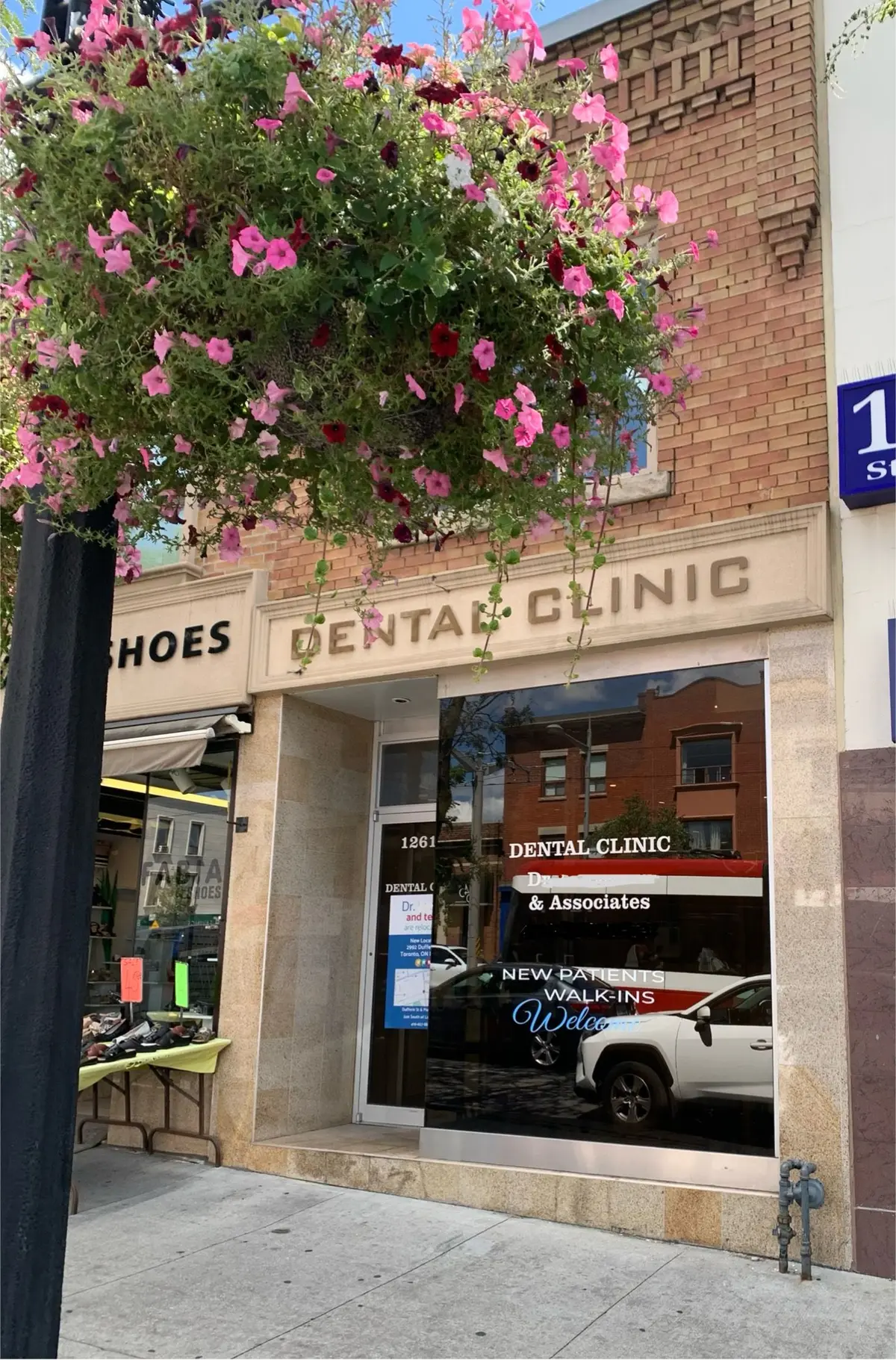 1261 A St.Clair AVE W, Toronto W03, ON M6B 3B4