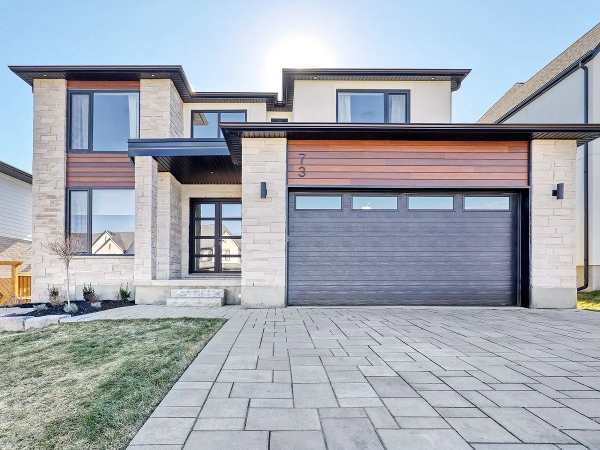73 Crestview DR, Middlesex Centre, ON N0L 1P0