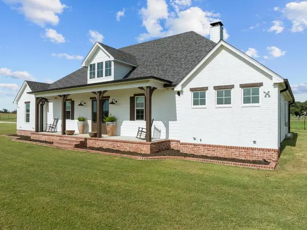 15152 County Road 426, Lindale, TX 75771