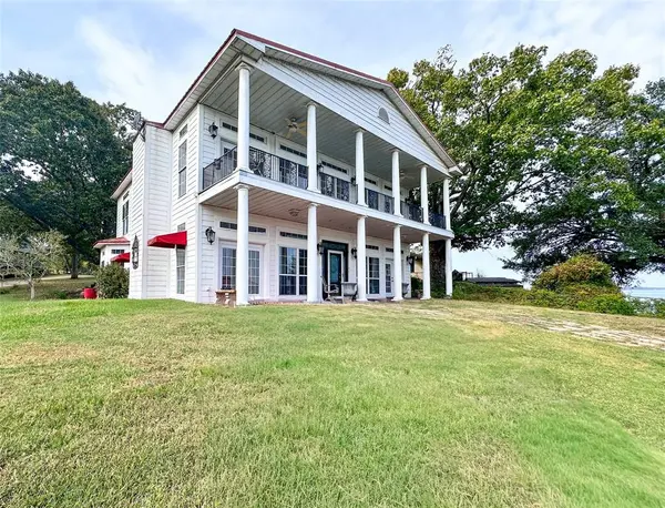 10637 Circle Point, Frankston, TX 75763