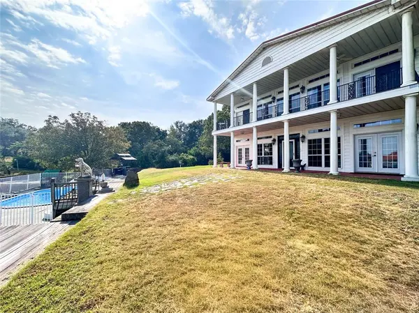 10637 Circle Point, Frankston, TX 75763