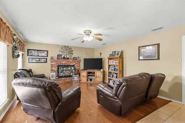 2776 County Road 2324, Como, TX 75431