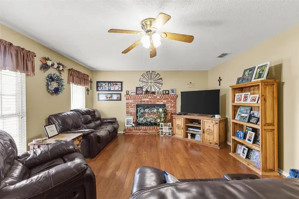 2776 County Road 2324, Como, TX 75431