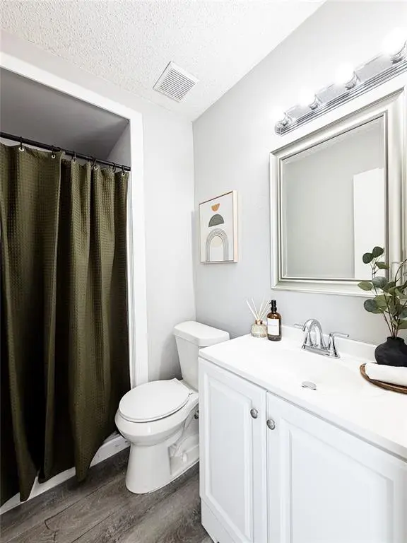 600 Benedict Lane, Arlington, TX 76002