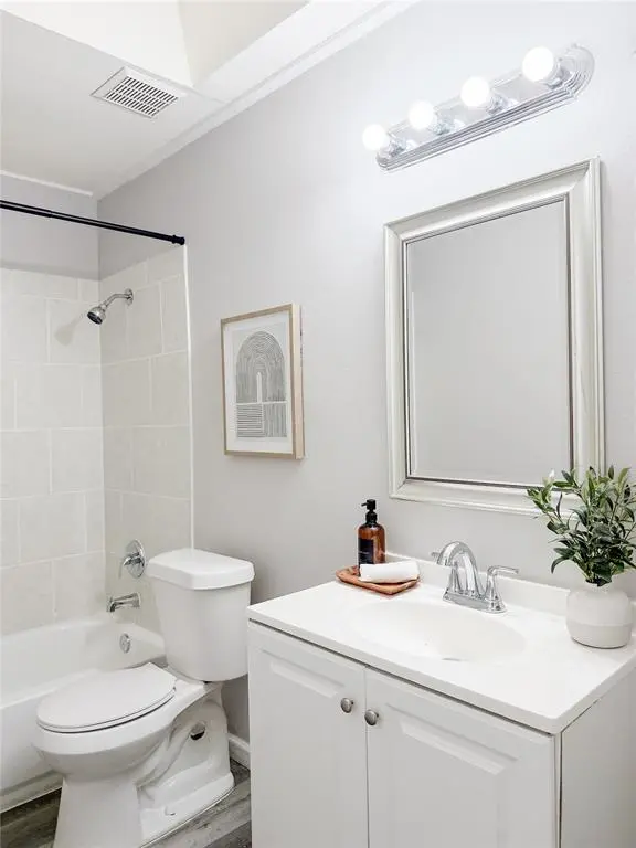 600 Benedict Lane, Arlington, TX 76002