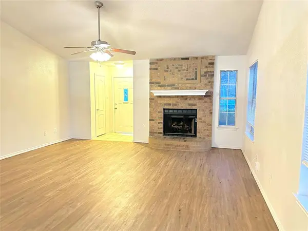 769 Windridge Lane, Burleson, TX 76028