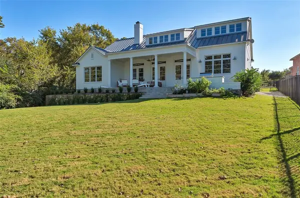 9000 Heron Drive, Fort Worth, TX 76108