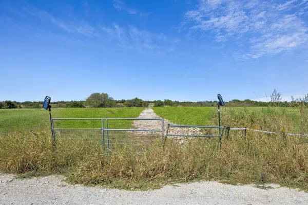 2791 Bobby Smith Lane, Midlothian, TX 76065