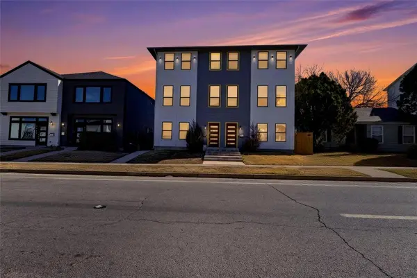 3209 Forest Park Boulevard,  Fort Worth,  TX 76110