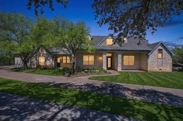2306 Winton Terrace Court, Granbury, TX 76048