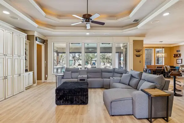 9525 Dickson Road, Fort Worth, TX 76179