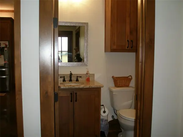 13001 County Road 3300, Brownsboro, TX 75756