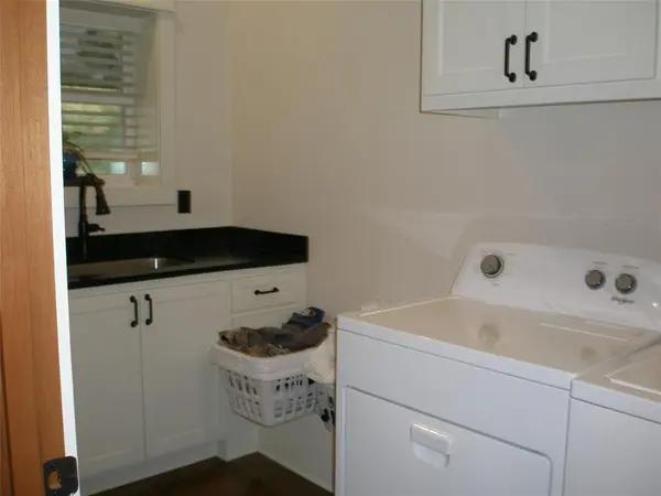 13001 County Road 3300, Brownsboro, TX 75756